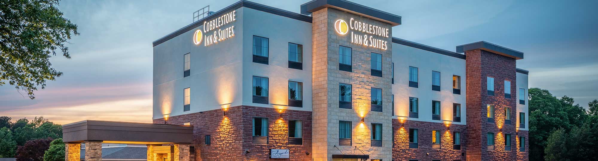 Cobblestone Inn & Suites Main Street Fairfield Bay