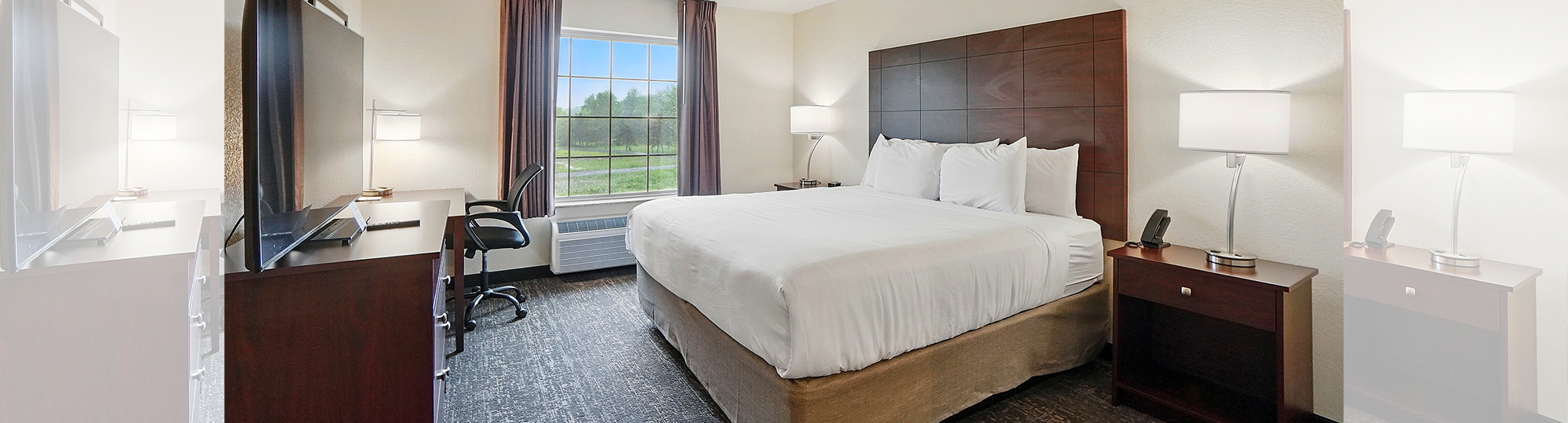 Cobblestone Hotel & Suites Russells Point